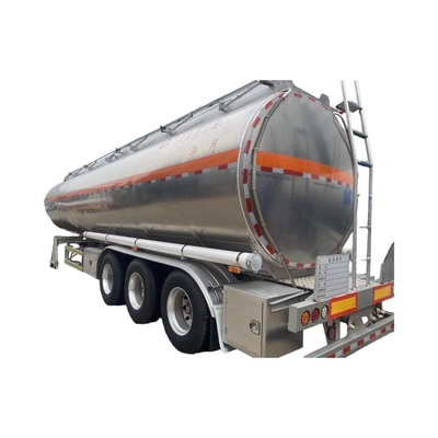 Ημιρυμουλκούμενο CIMC Robust Fuel Tanker: Σχεδιασμένο για ασφαλή και αποτελεσματική μεταφορά υγρών καυσίμων και επικίνδυνων υλικών