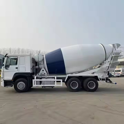Χρησιμοποιούμενο HOWO 340HP 2-25cbms 9630*2500*3998mm 16650kg Τροχό-Μικρατήρα Σιμέντου