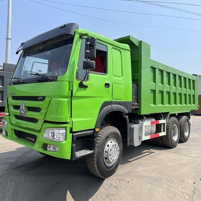 Το Howo Brand 6x4 Dump Truck 375 ίππων χειροκίνητη μετάδοση Ντίζελ καύσιμο Νέα κατάσταση για την κατασκευή στην Αφρική